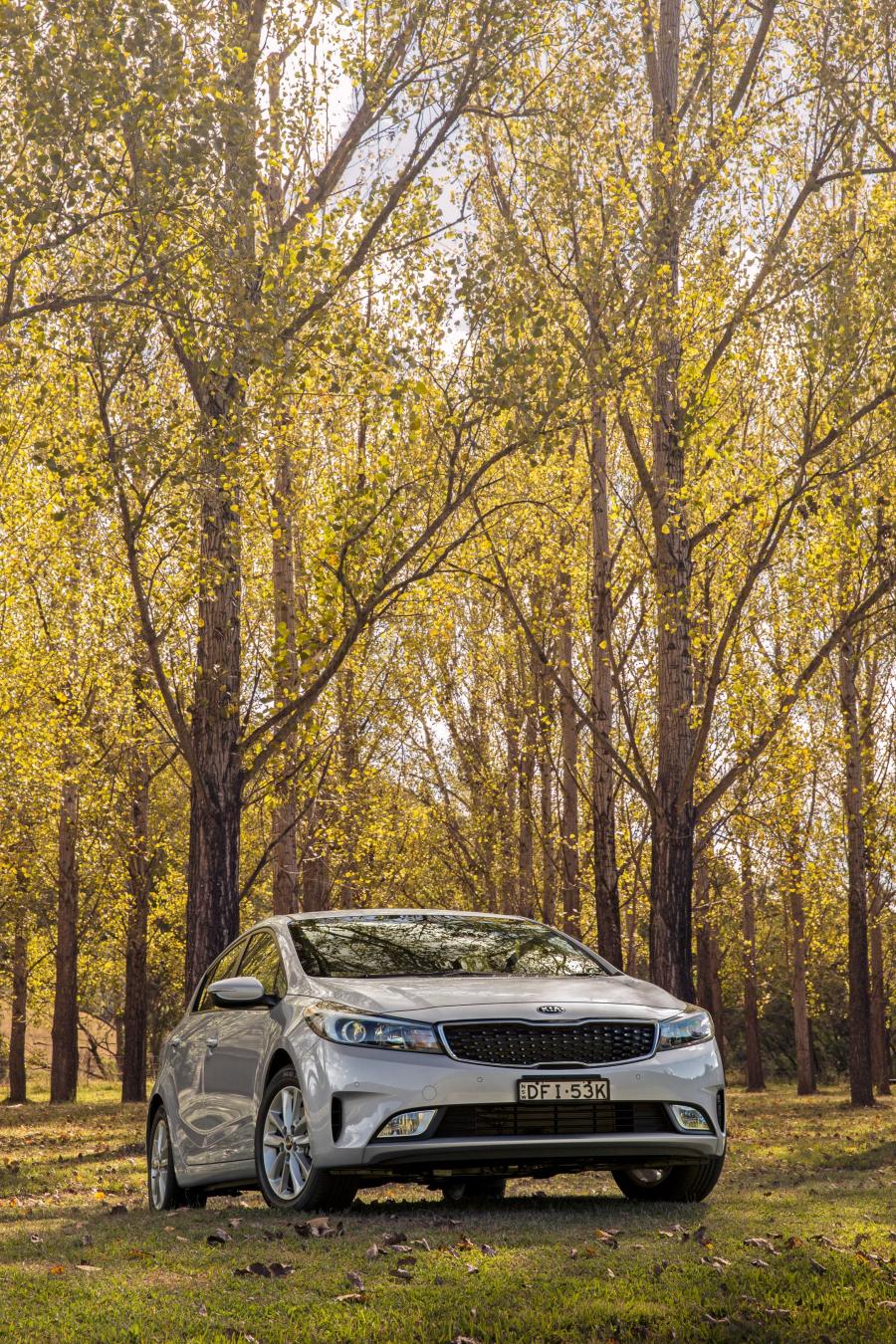  Kia Cerato Hatchback 2016 года  (AU) (фото 7 из 20)